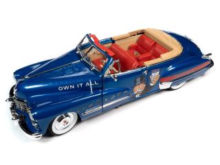 Cadillac Convertible 1947 Monopoly with Resin Figure, Blue & Red Auto World 1:18